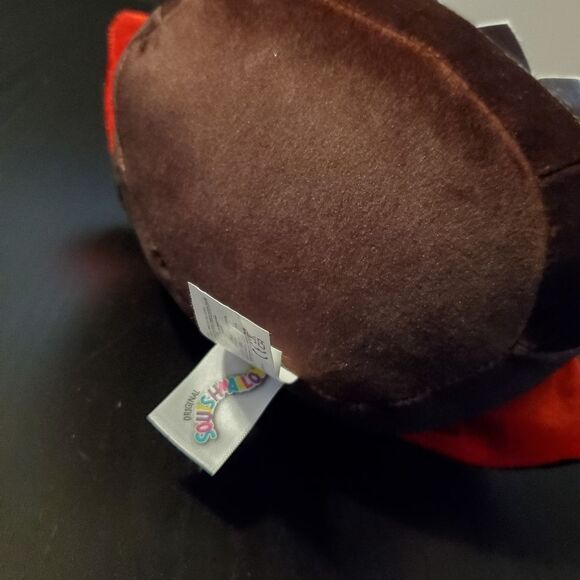 Squishmallows, Hershey's Vlad the Vampire - Picture 5 of 9